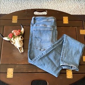 American Eagle Outfitters stretch skinny jeans